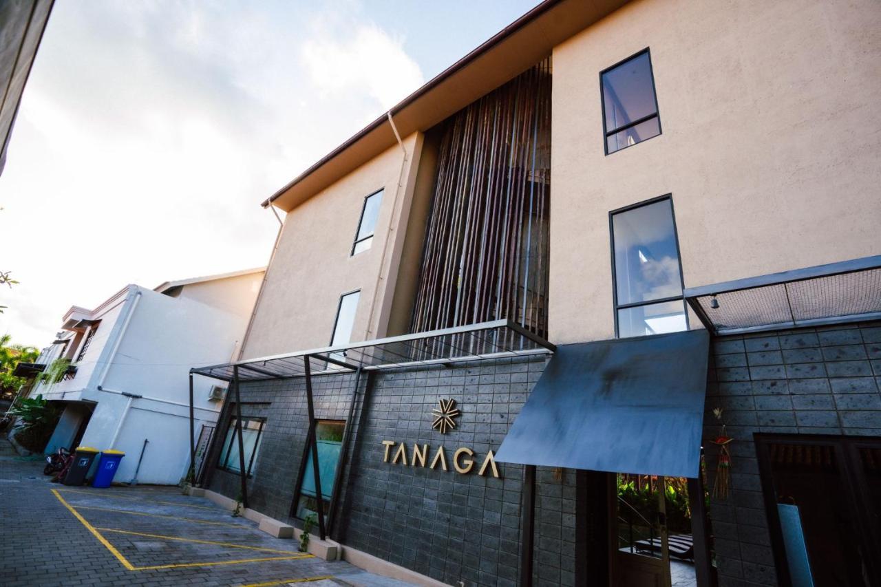 Tanaga Coliving Hotel เซมินยัค ภายนอก รูปภาพ