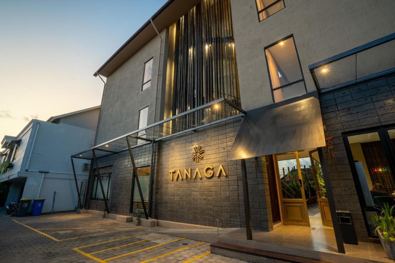 Tanaga Coliving Hotel เซมินยัค ภายนอก รูปภาพ