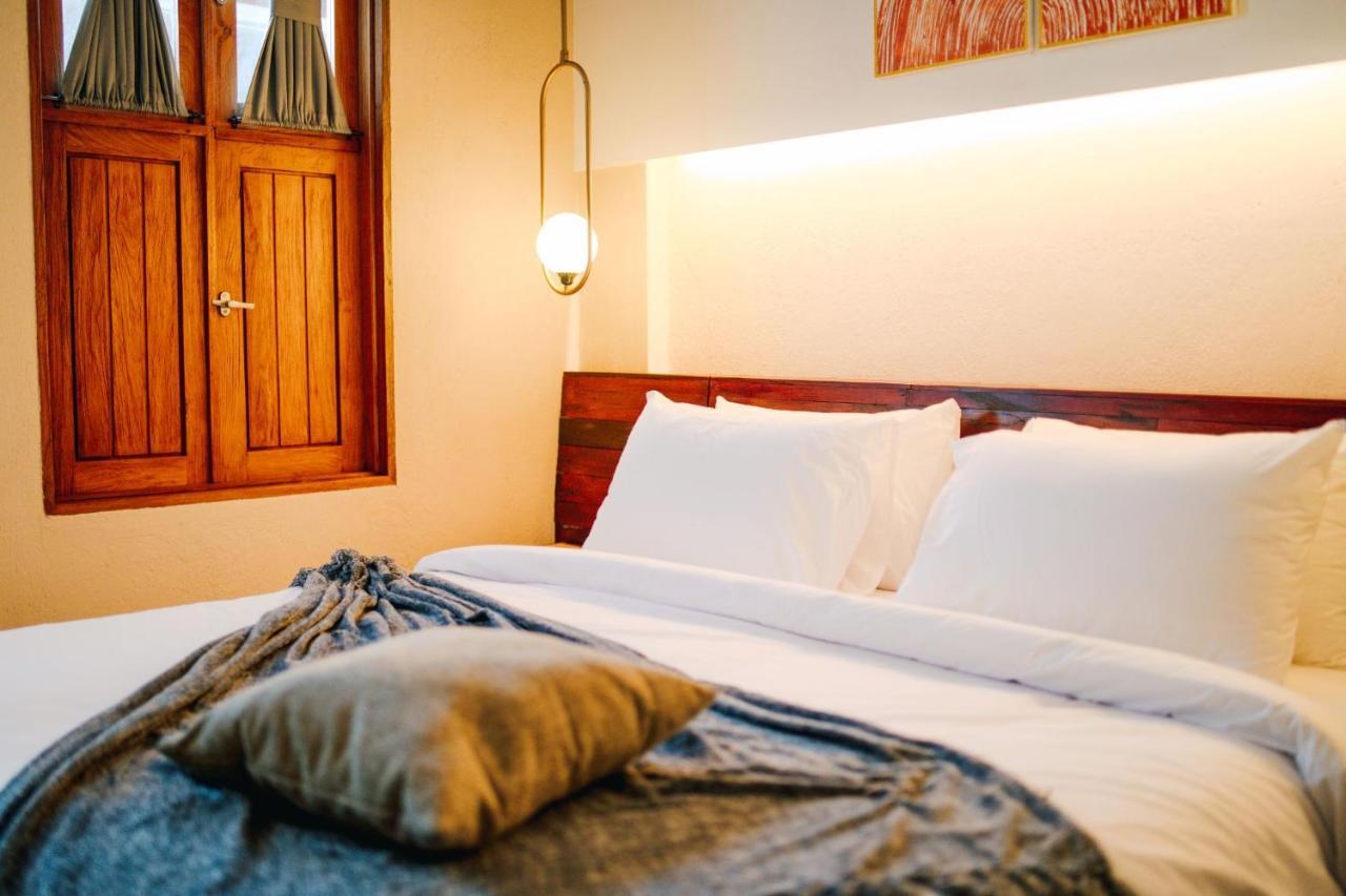 Tanaga Coliving Hotel เซมินยัค ภายนอก รูปภาพ